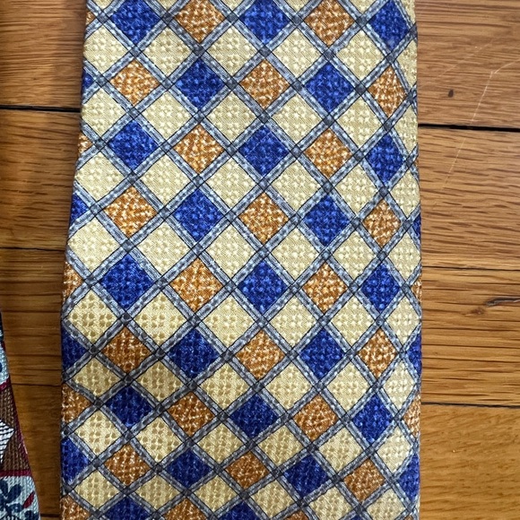 LOT OF 3 COUNTESS MARA SILK TIES - Picture 6 of 13